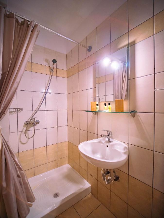 Little Emerald - Central Spot Apartments 沃洛斯 外观 照片