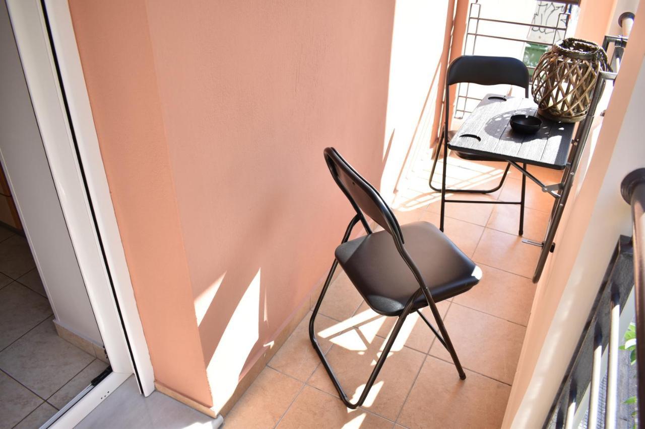 Little Emerald - Central Spot Apartments 沃洛斯 外观 照片